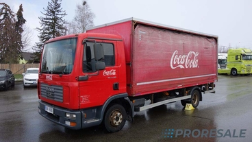 MAN TGL 8.180 4x2 BB EURO 3 nápojová skříň se zadními vraty