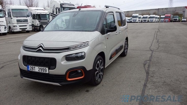 CITROËN BERLINGO XL 1.5 BlueHDi 96 kW